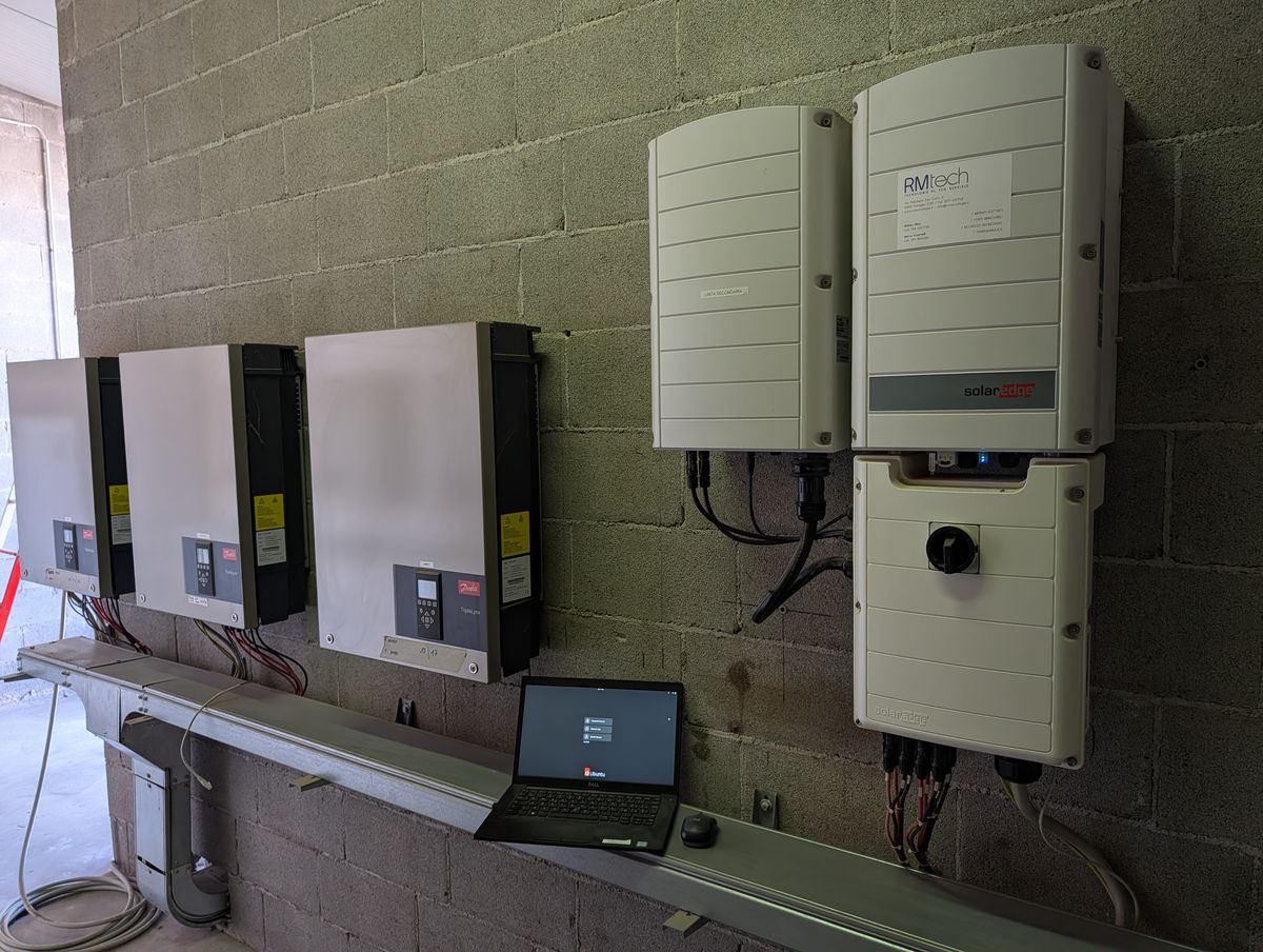 Inverter SolarEdge accanto agli inverter Danfoss