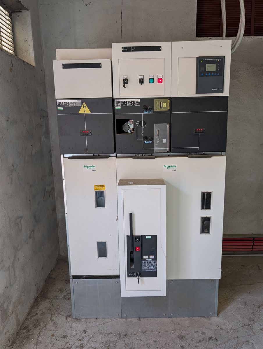Quadro di media tensione Schneider Electric SM6